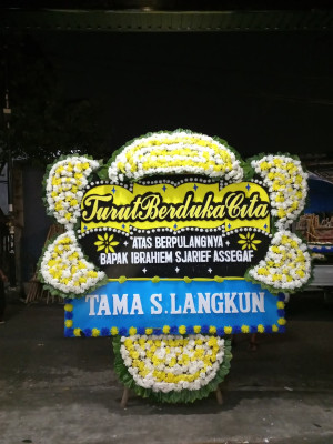 Papan Bunga Duka di Minyamur
